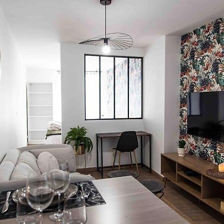 L'Escapade-Hypercentre-Parking Prive-Refait A Neuf Apartman Châteauroux Kültér fotó