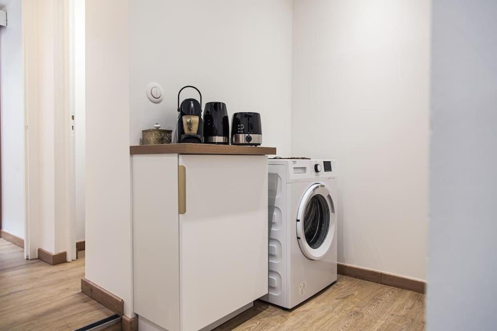 L'Escapade-Hypercentre-Parking Prive-Refait A Neuf Apartman Châteauroux Kültér fotó