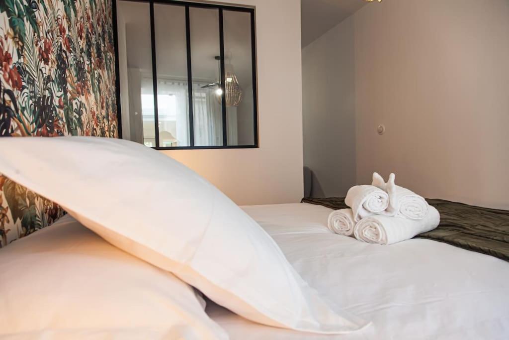 L'Escapade-Hypercentre-Parking Prive-Refait A Neuf Apartman Châteauroux Kültér fotó