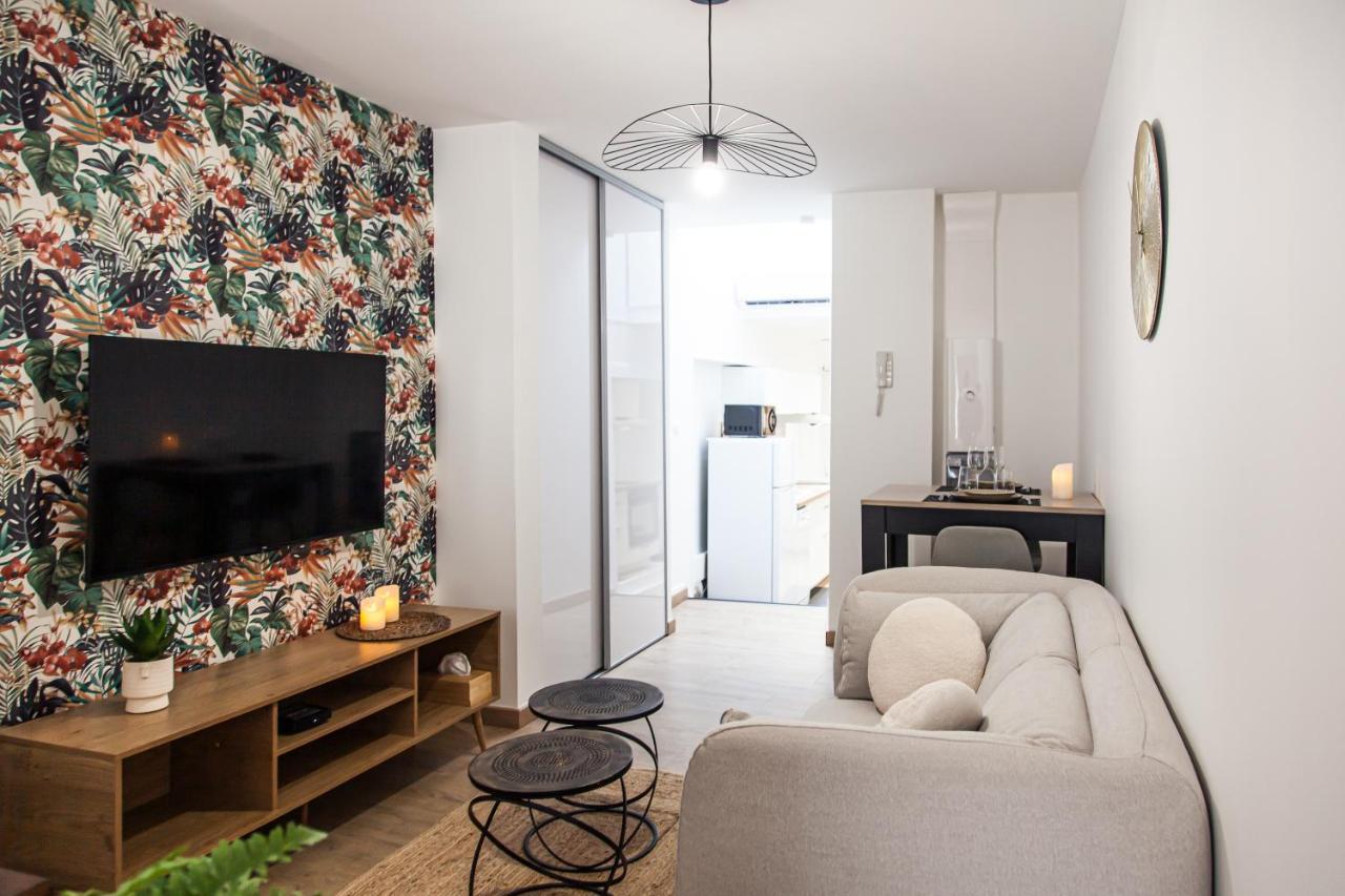 L'Escapade-Hypercentre-Parking Prive-Refait A Neuf Apartman Châteauroux Kültér fotó